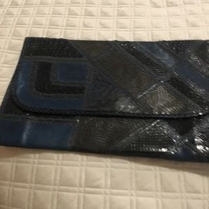 CARLOS FALCHI CLUTCH
